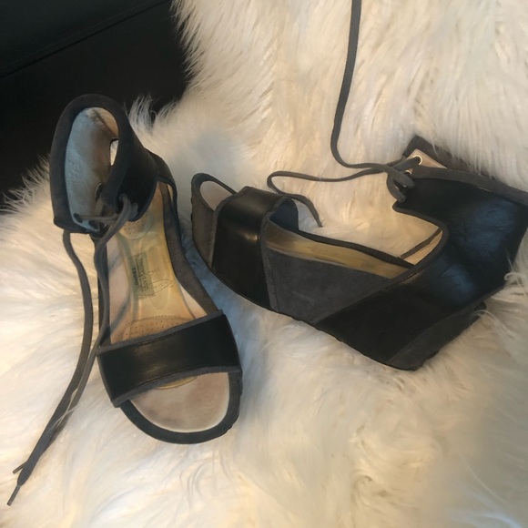 Timo Weiland for Tsubo woman’s size 8 black leather platform wedge summer heels - Picture 6 of 9